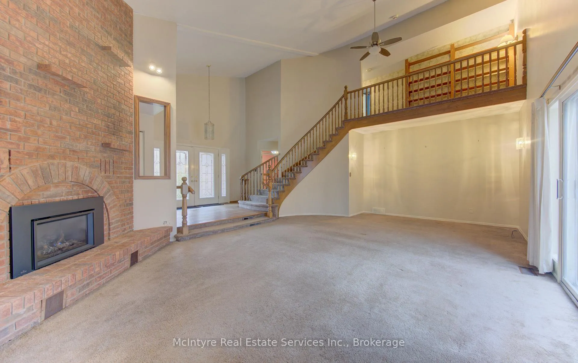 Photo 9 of 190 Silvercrest Drive, Waterloo — HOMEH