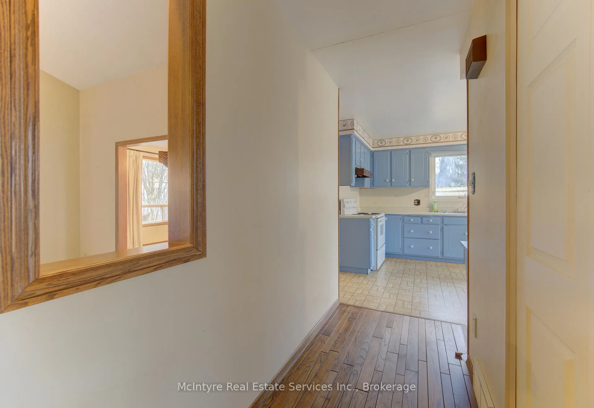 Photo 19 of 190 Silvercrest Drive, Waterloo — HOMEH