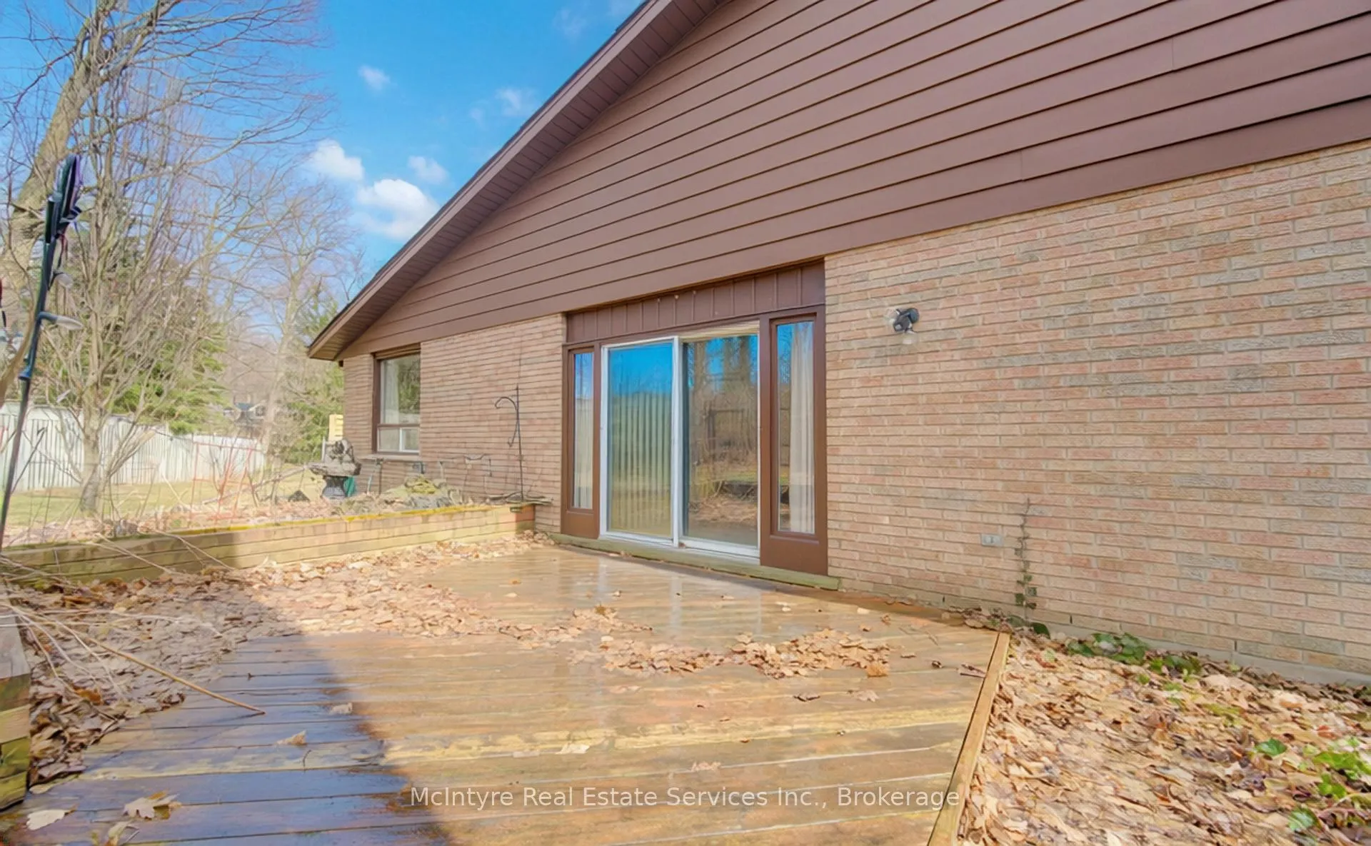 Photo 43 of 190 Silvercrest Drive, Waterloo — HOMEH