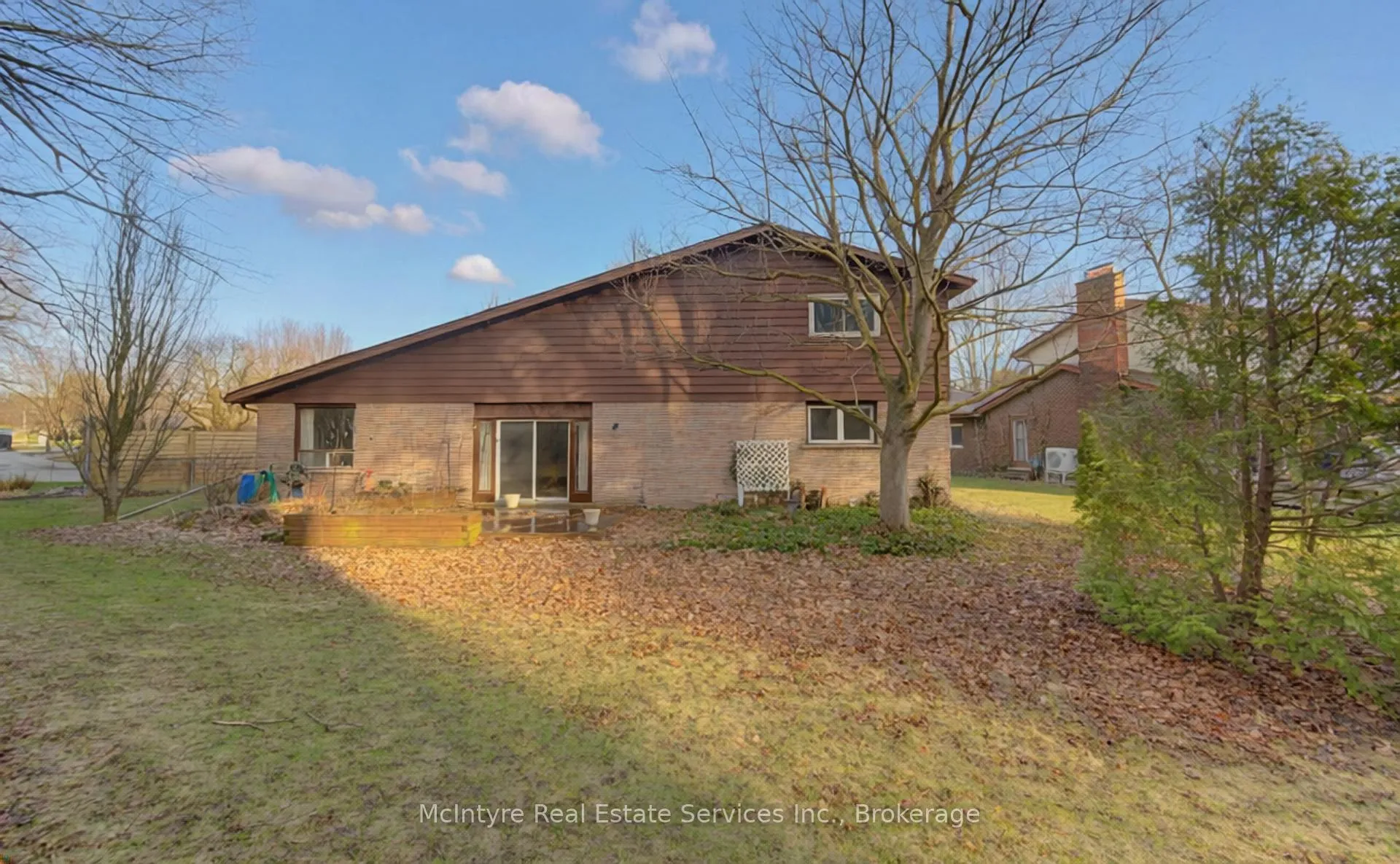 Photo 44 of 190 Silvercrest Drive, Waterloo — HOMEH