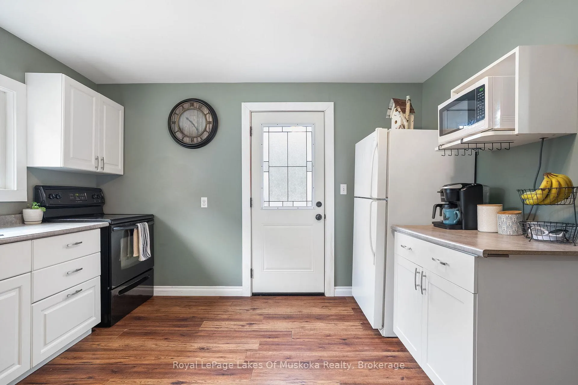 Photo 23 of 1150 Manitoba Street, Bracebridge, Monck (Bracebridge) — HOMEH