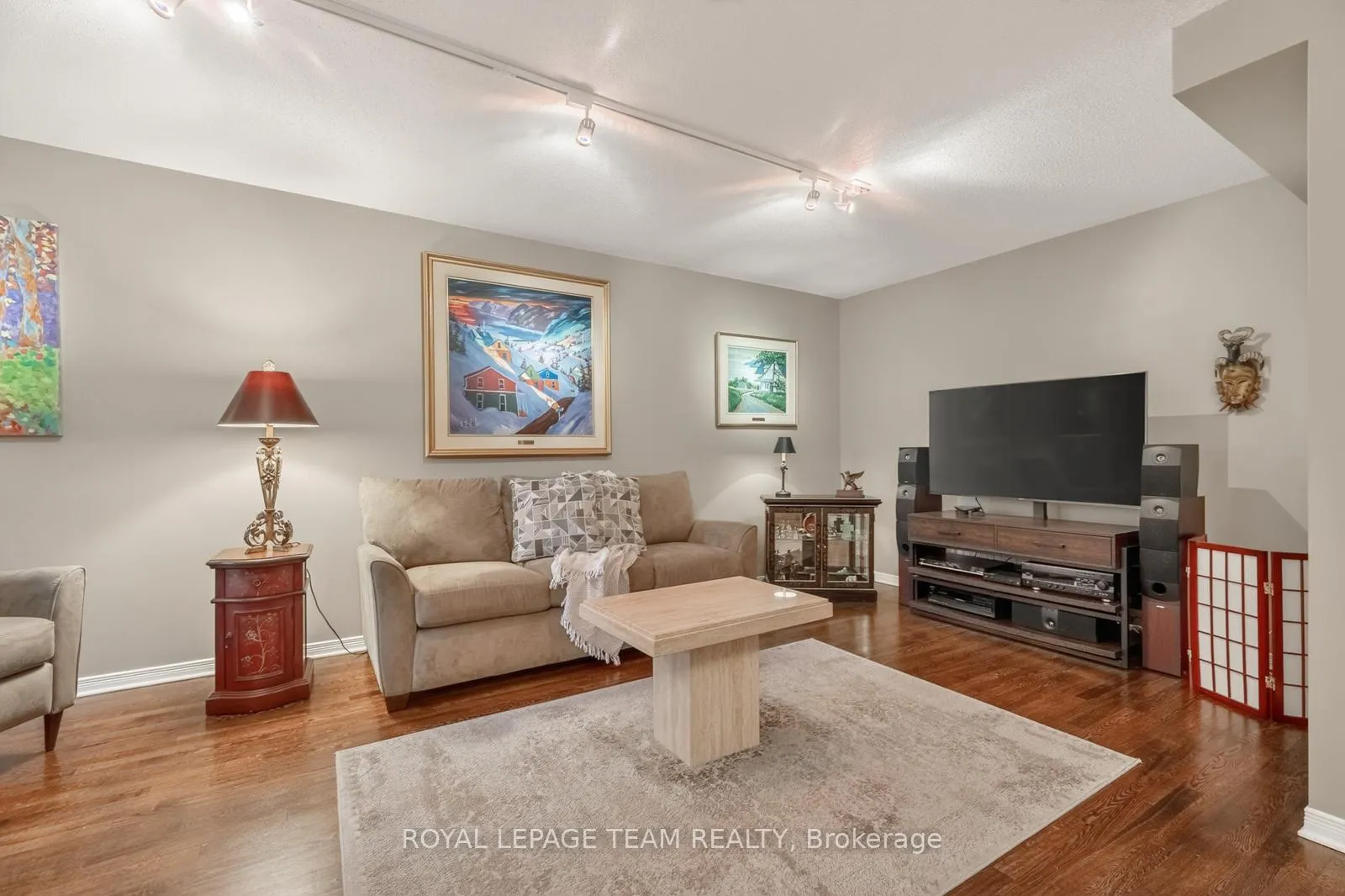 Photo 3 of 9 Borealis Crescent, Ottawa, Carson Meadows — HOMEH
