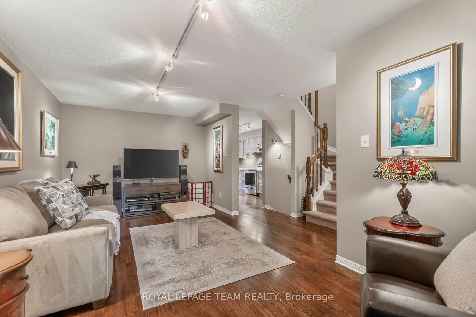 Photo 5 of 9 Borealis Crescent, Ottawa, Carson Meadows — HOMEH