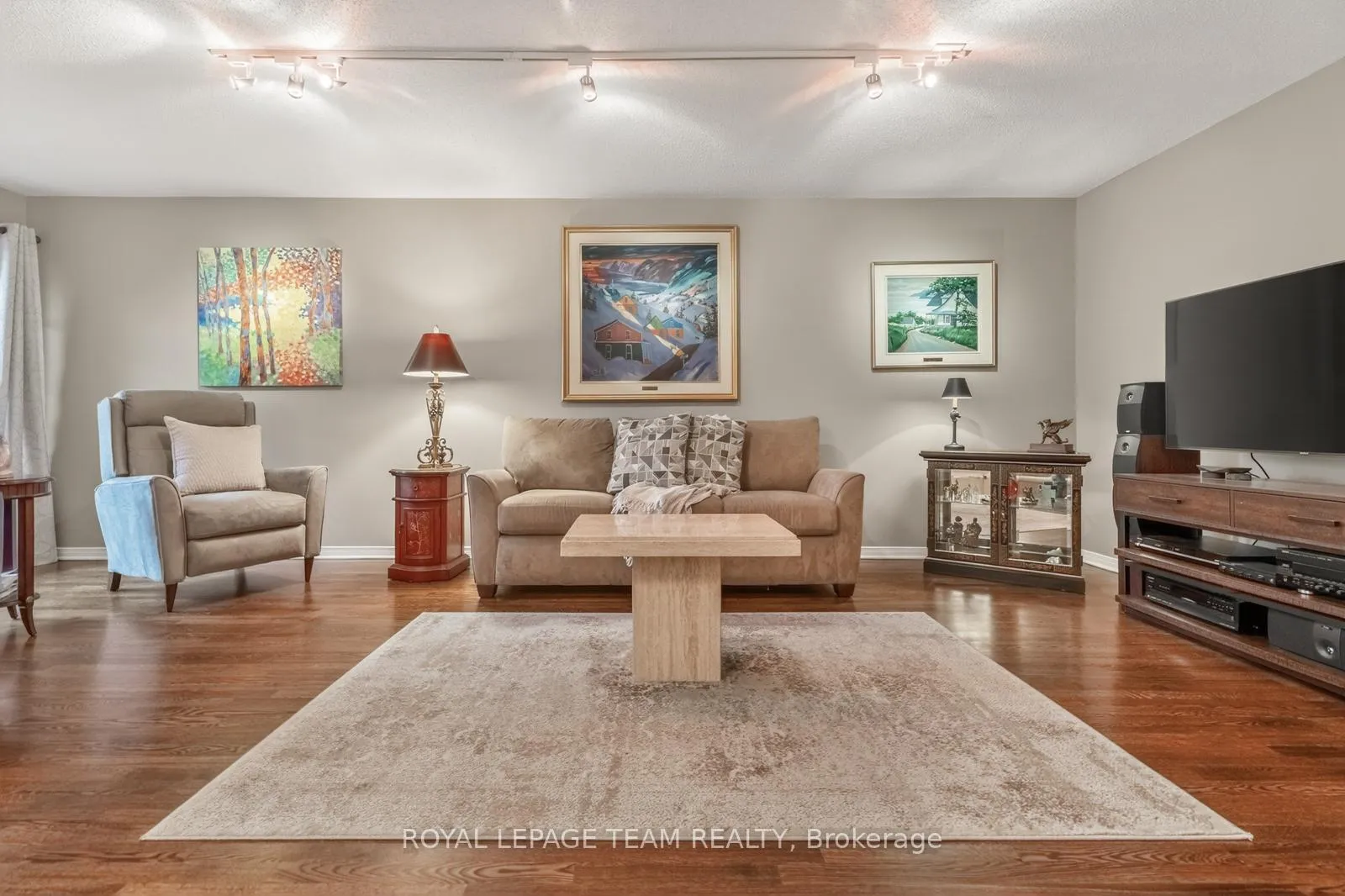 Photo 6 of 9 Borealis Crescent, Ottawa, Carson Meadows — HOMEH