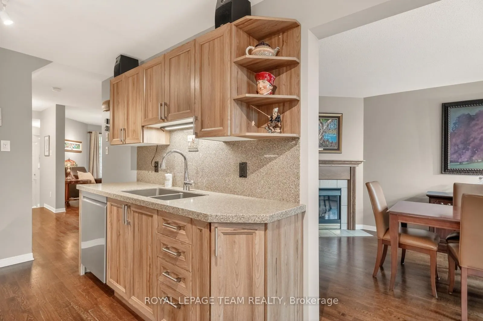 Photo 10 of 9 Borealis Crescent, Ottawa, Carson Meadows — HOMEH