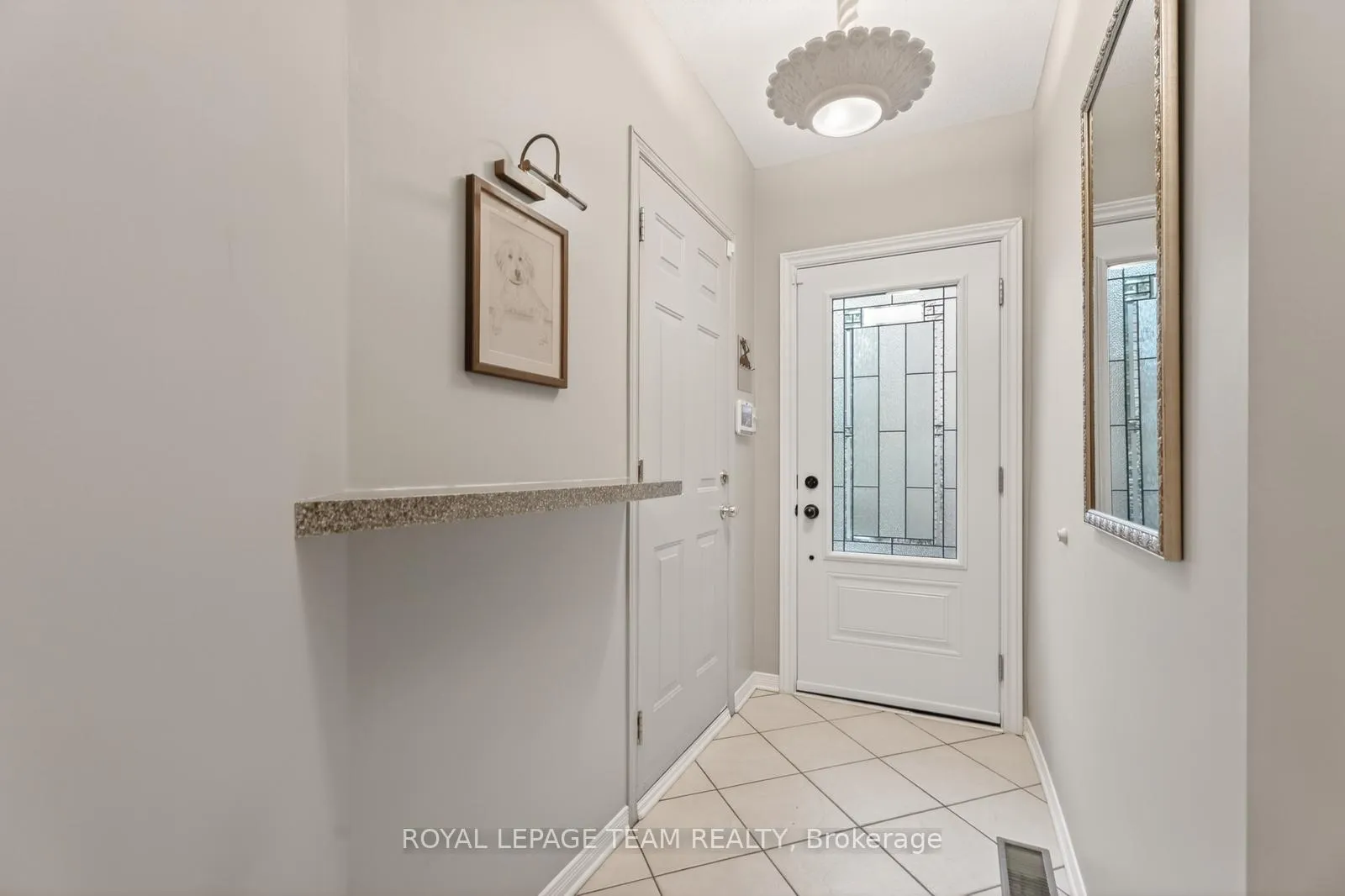 Photo 24 of 9 Borealis Crescent, Ottawa, Carson Meadows — HOMEH