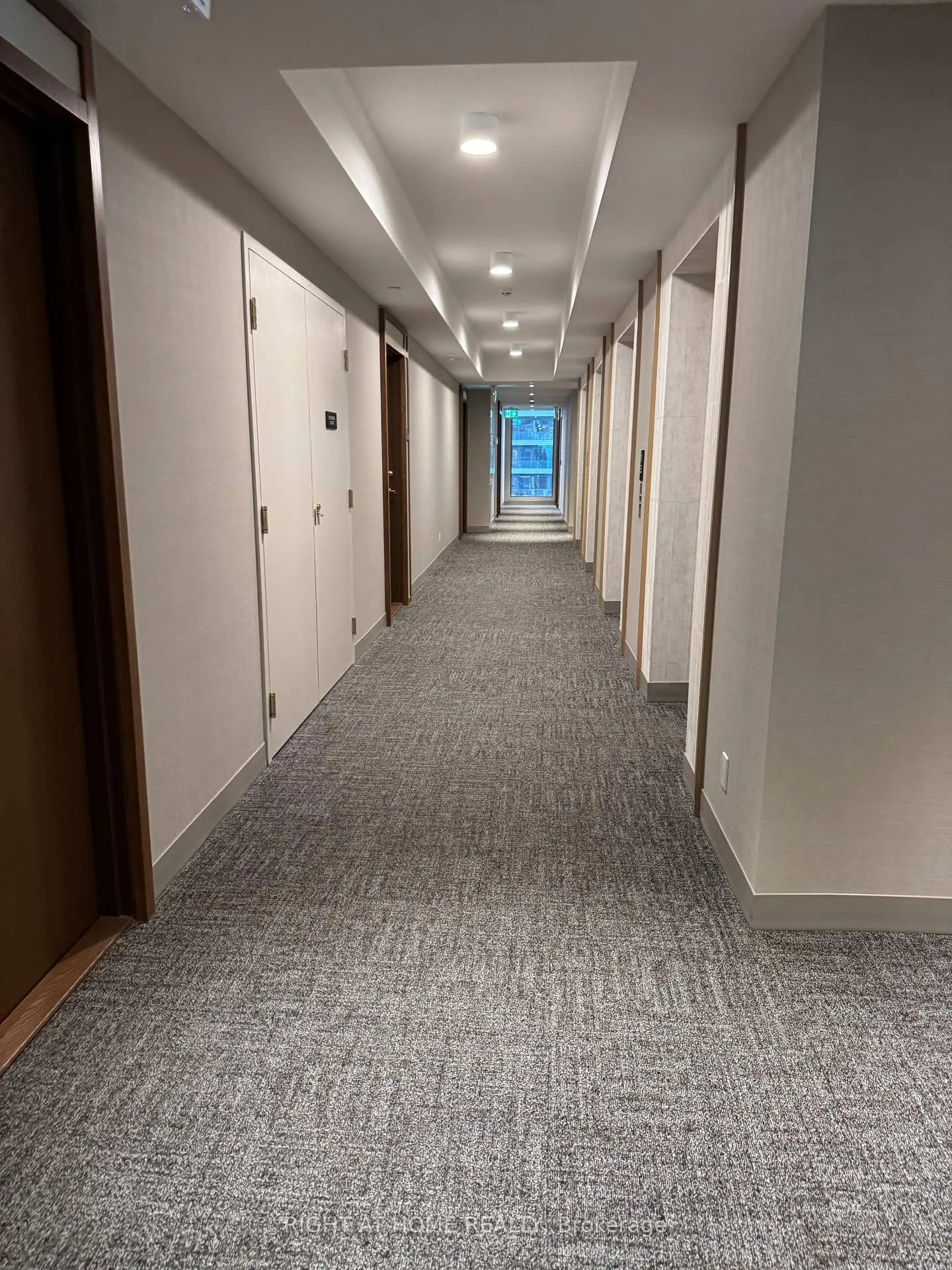 Photo 1 of Unit 2005, 1000 Portage Parkway, Vaughan, Vaughan Corporate Centre — HOMEH