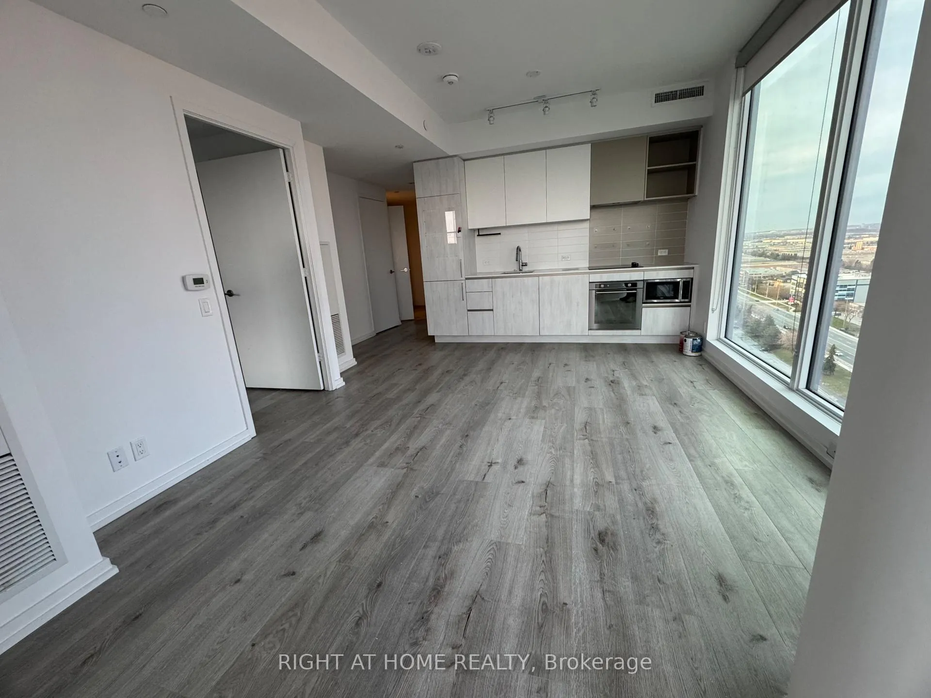 Photo 14 of Unit 2005, 1000 Portage Parkway, Vaughan, Vaughan Corporate Centre — HOMEH