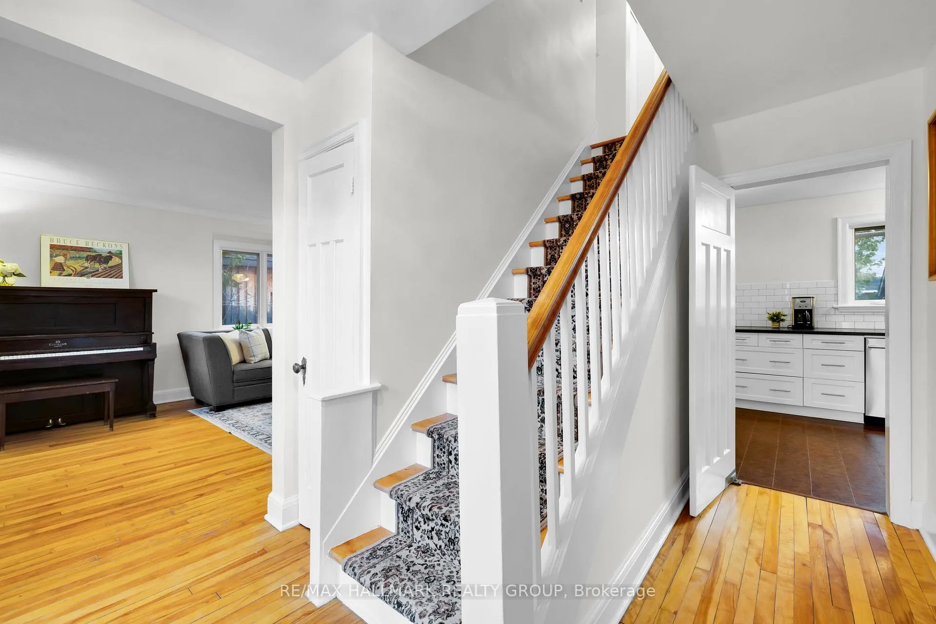 Photo 3 of 448 Brennan Avenue, Ottawa, Westboro/Hampton Park — HOMEH