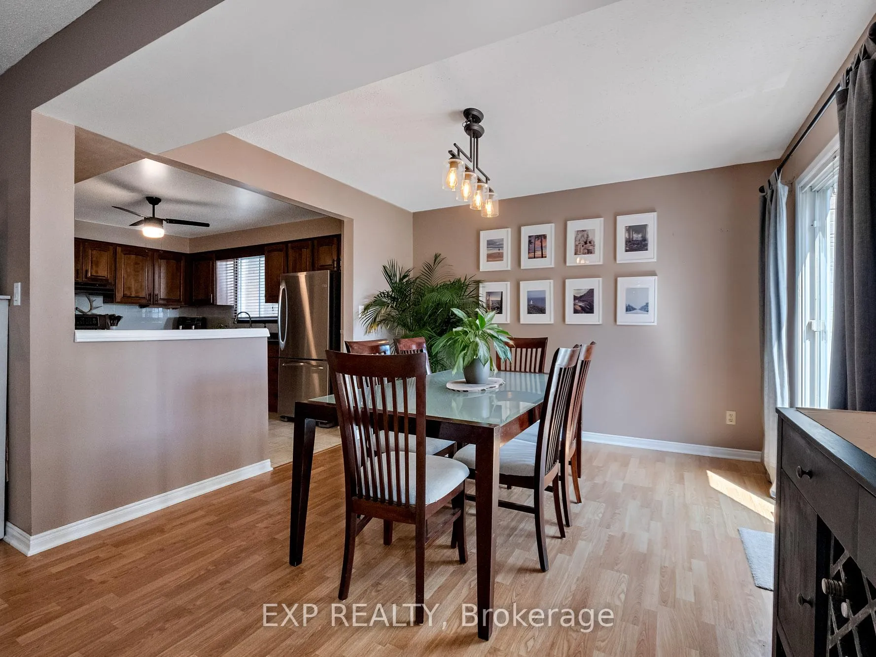 Photo 12 of 22 Lampman Crescent, Thorold, Confederation Heights — HOMEH