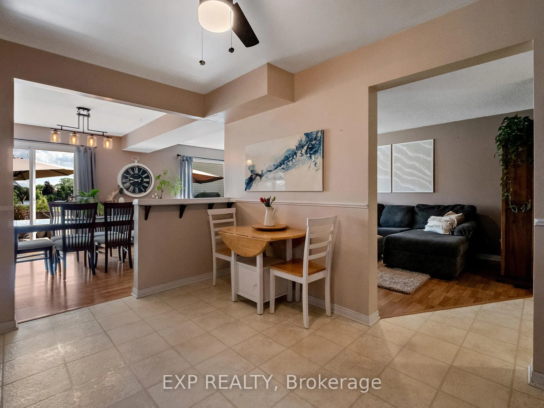 Photo 17 of 22 Lampman Crescent, Thorold, Confederation Heights — HOMEH