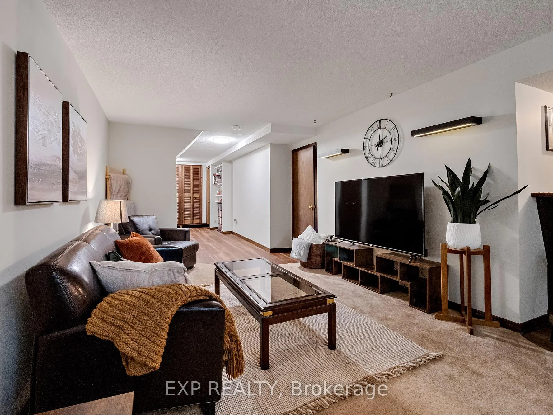 Photo 26 of 22 Lampman Crescent, Thorold, Confederation Heights — HOMEH