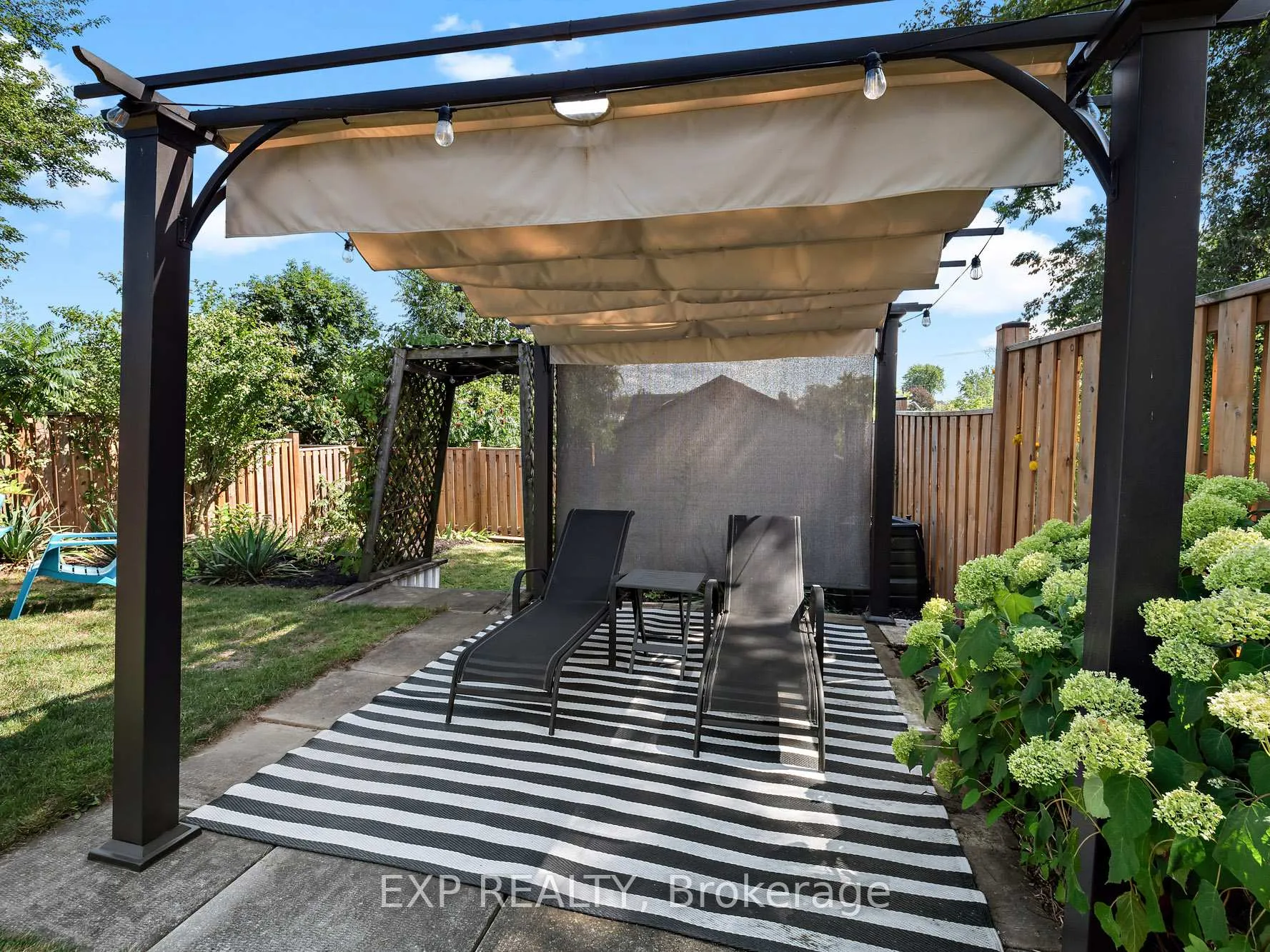 Photo 32 of 22 Lampman Crescent, Thorold, Confederation Heights — HOMEH