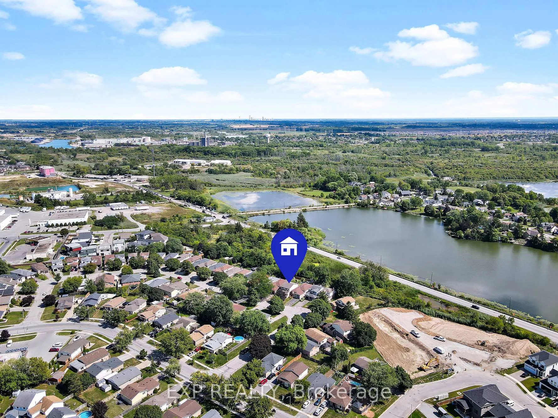 Photo 44 of 22 Lampman Crescent, Thorold, Confederation Heights — HOMEH
