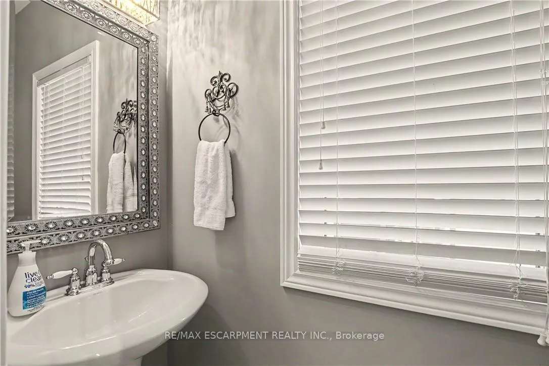 Photo 17 of Unit 31, 60 Cloverleaf Drive, Hamilton, Meadowlands — HOMEH
