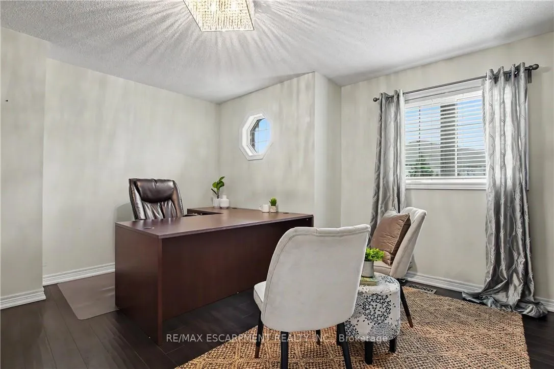 Photo 20 of Unit 31, 60 Cloverleaf Drive, Hamilton, Meadowlands — HOMEH