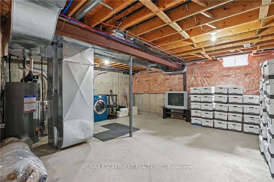 Photo 29 of Unit 31, 60 Cloverleaf Drive, Hamilton, Meadowlands — HOMEH