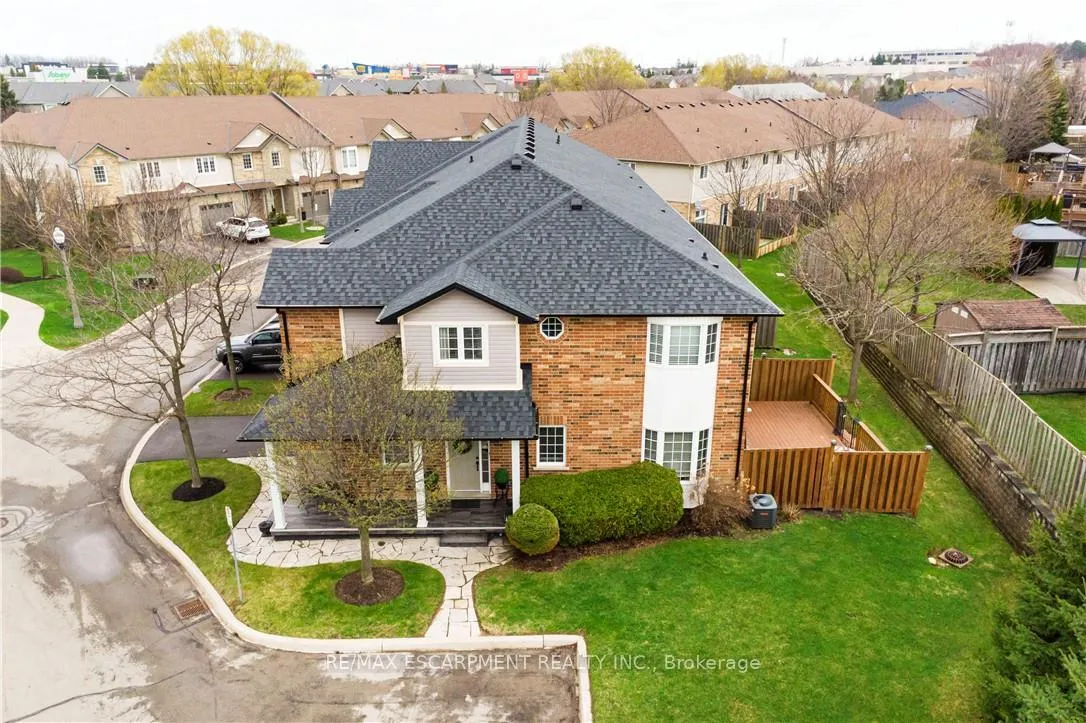 Photo 37 of Unit 31, 60 Cloverleaf Drive, Hamilton, Meadowlands — HOMEH