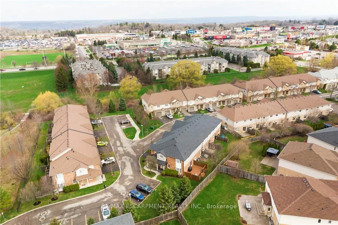 Photo 42 of Unit 31, 60 Cloverleaf Drive, Hamilton, Meadowlands — HOMEH