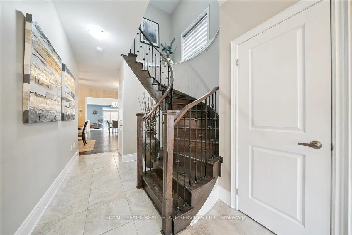 Photo 7 of 63 Edinburgh Drive, Brampton, Bram West — HOMEH
