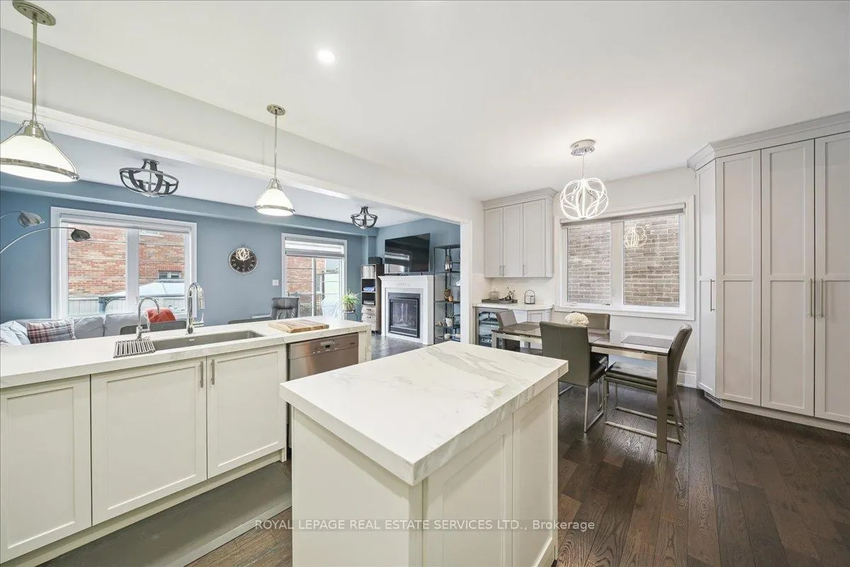 Photo 13 of 63 Edinburgh Drive, Brampton, Bram West — HOMEH