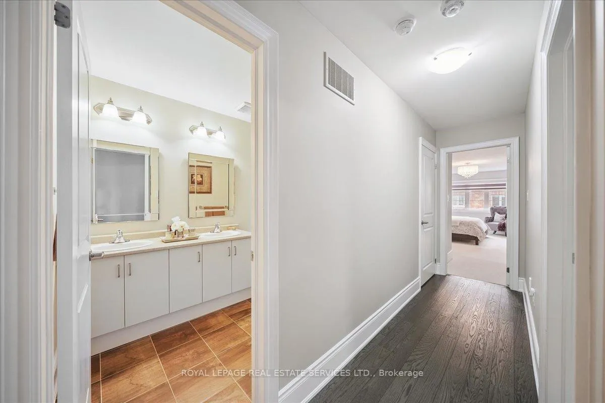 Photo 29 of 63 Edinburgh Drive, Brampton, Bram West — HOMEH