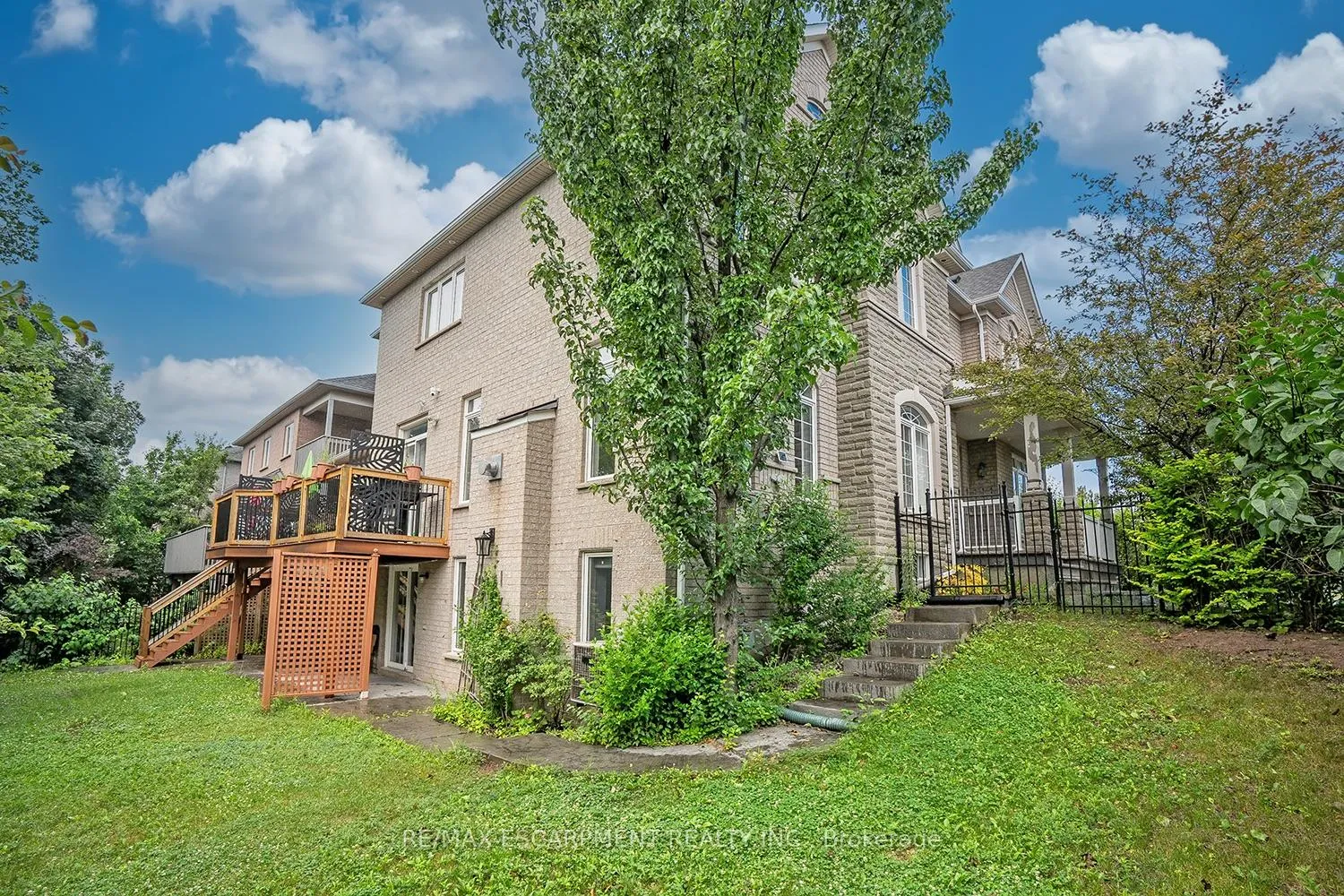 Photo 7 of Unit Lower, 5410 Duchess Court, Burlington, Orchard — HOMEH