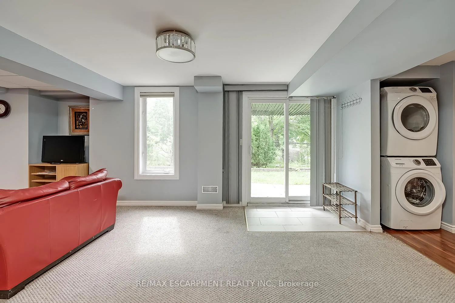 Photo 10 of Unit Lower, 5410 Duchess Court, Burlington, Orchard — HOMEH