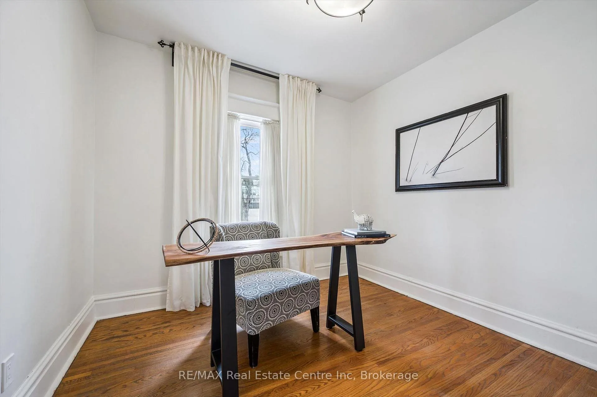 Photo 11 of 166 Waterloo Avenue, Guelph, Downtown — HOMEH