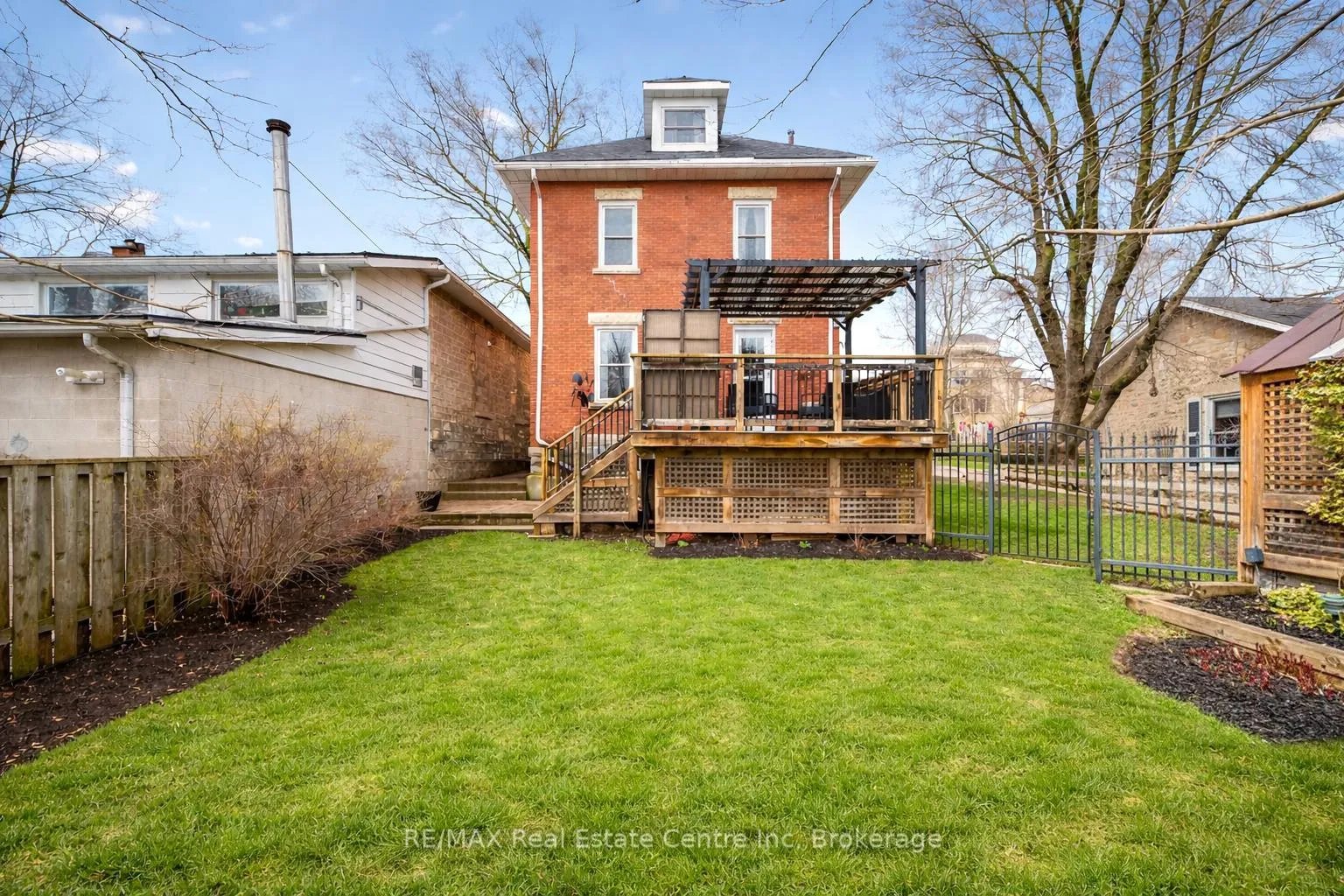 Photo 20 of 166 Waterloo Avenue, Guelph, Downtown — HOMEH