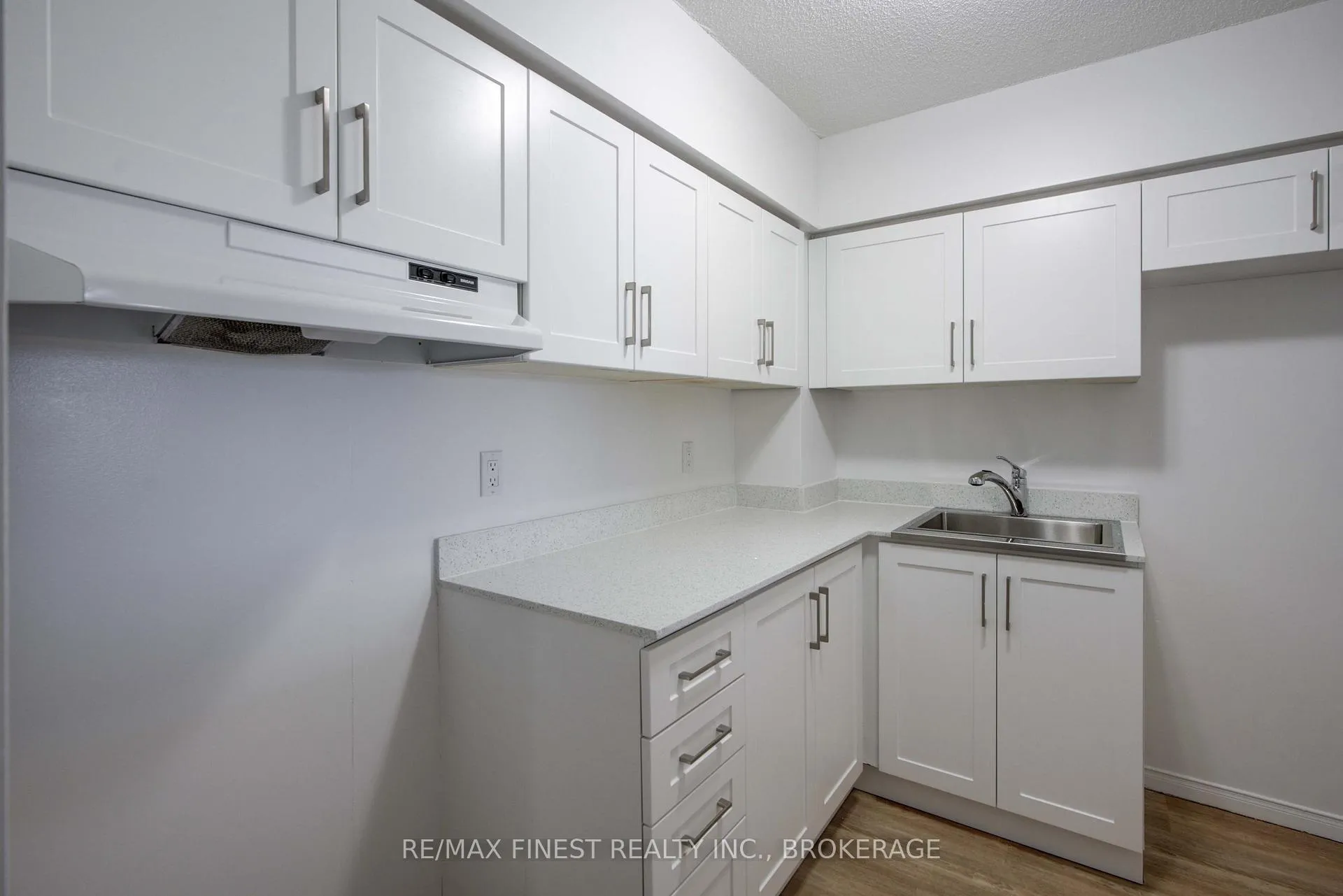 Photo 15 of Unit 608, 745 Davis Drive, Kingston, East Gardiners Rd — HOMEH