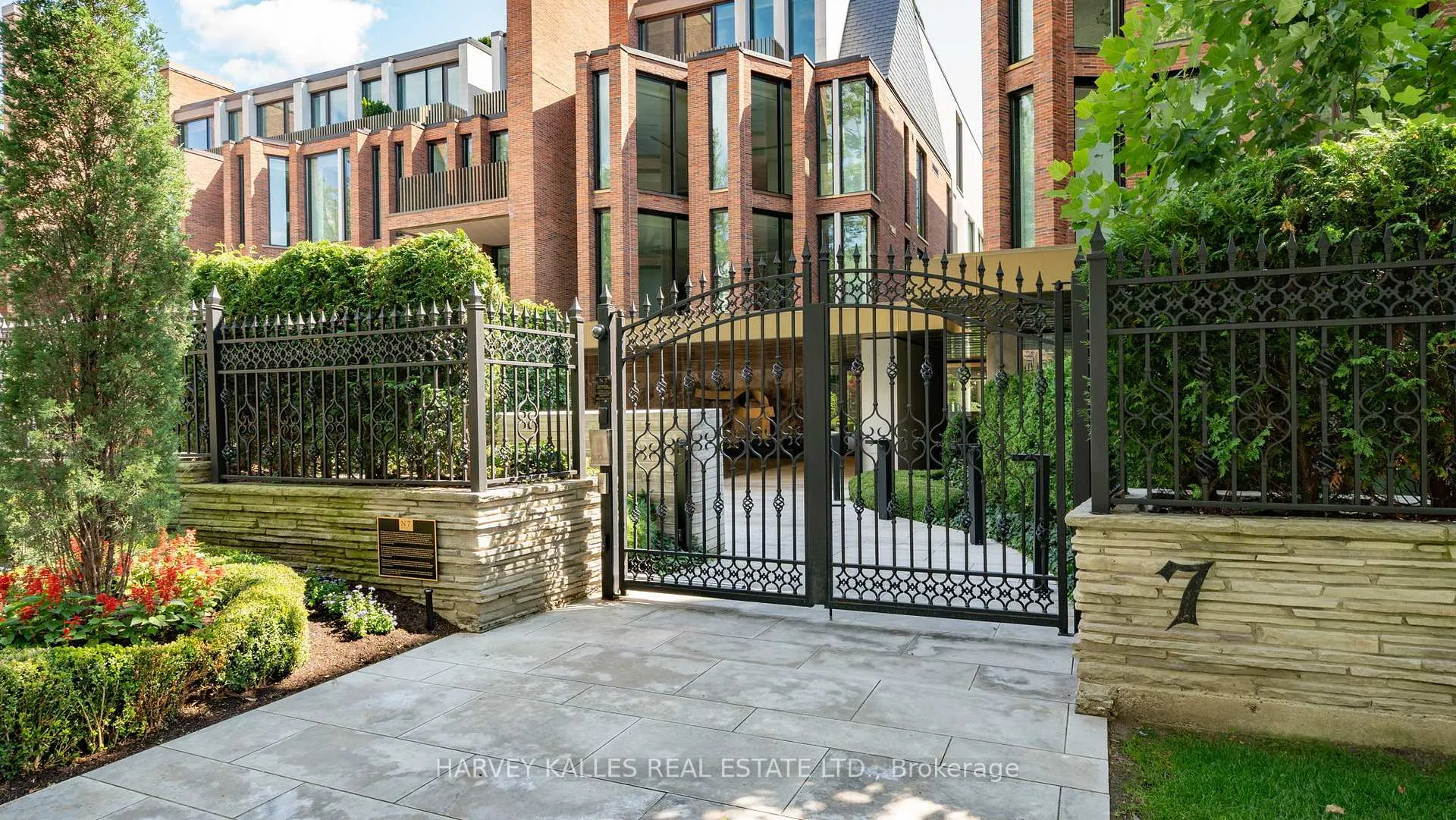 Photo 36 of Unit 104, 7 Dale Avenue, Toronto, Rosedale-Moore Park — HOMEH
