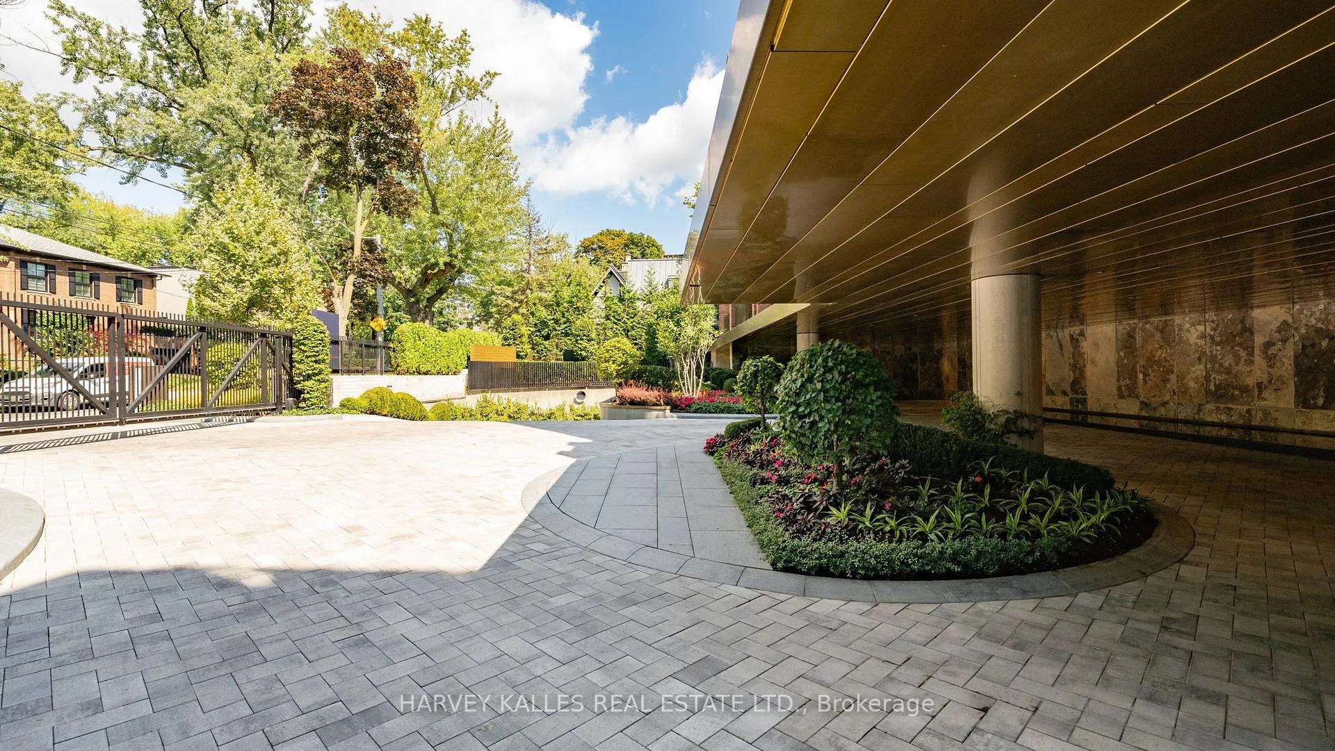 Photo 40 of Unit 104, 7 Dale Avenue, Toronto, Rosedale-Moore Park — HOMEH