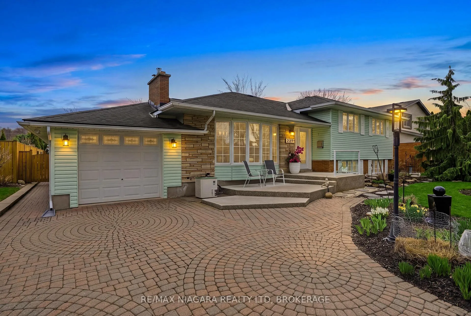Photo 8 of 227 Riverview Boulevard, St. Catharines, Glendale/Glenridge — HOMEH