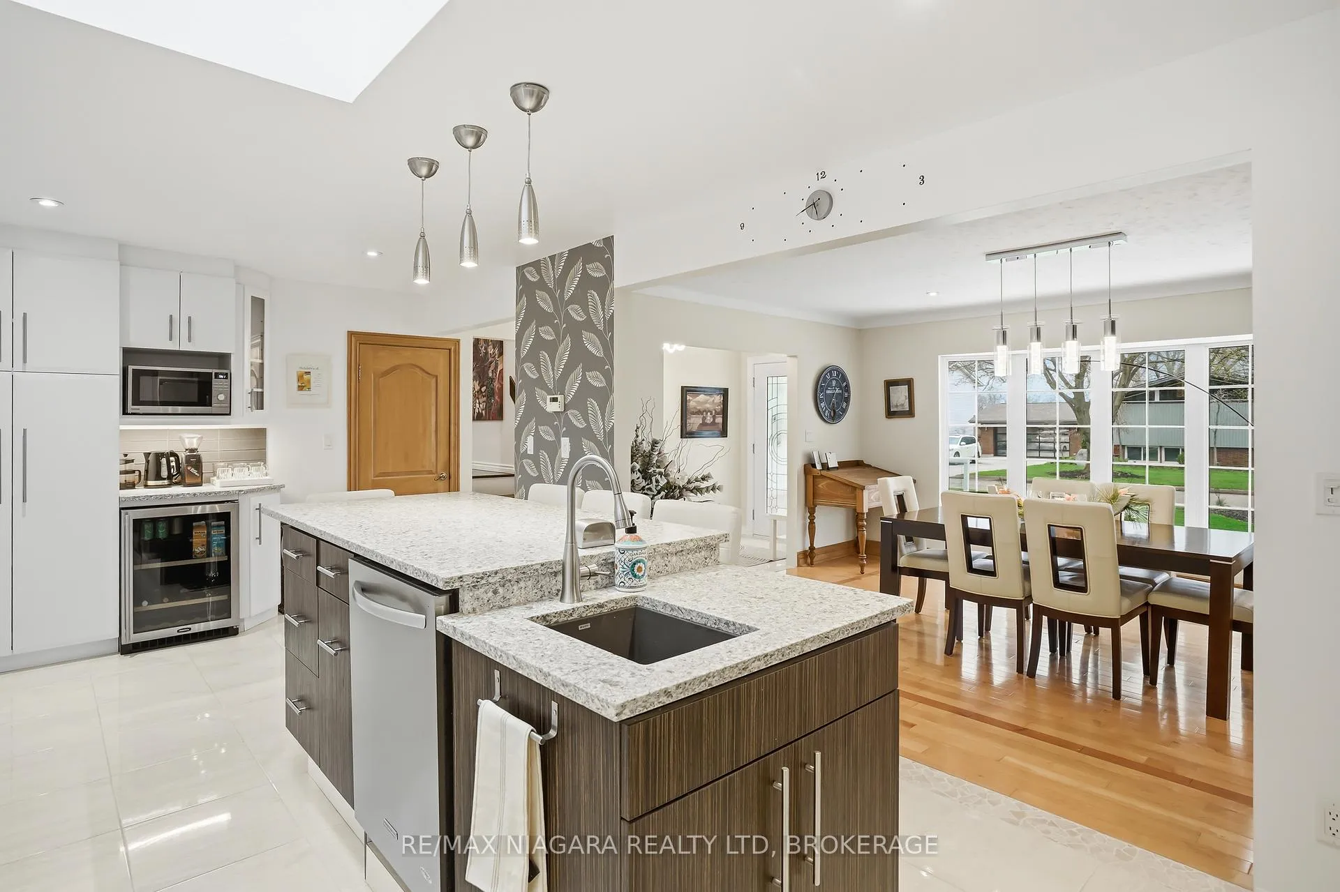 Photo 16 of 227 Riverview Boulevard, St. Catharines, Glendale/Glenridge — HOMEH