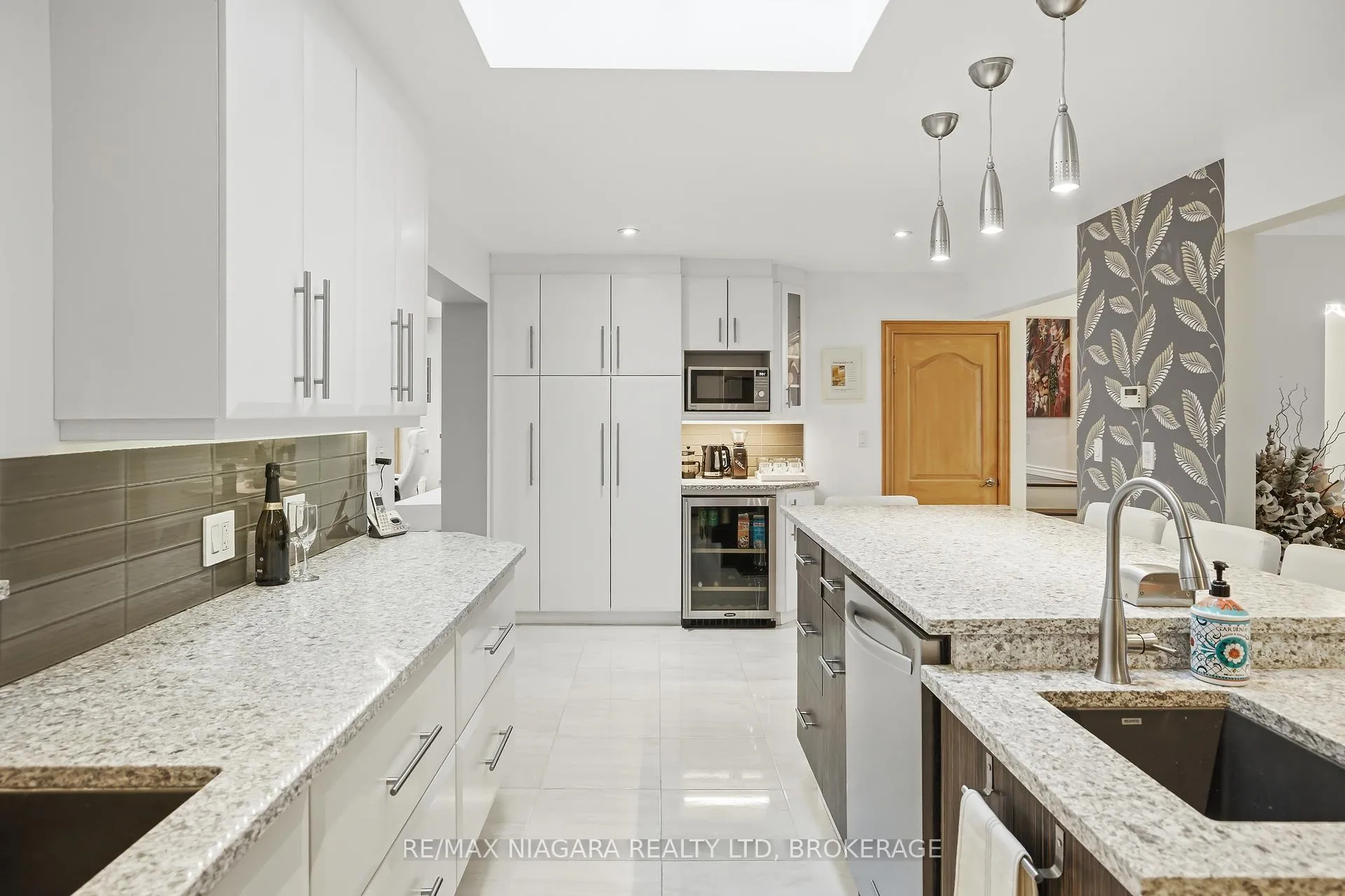 Photo 17 of 227 Riverview Boulevard, St. Catharines, Glendale/Glenridge — HOMEH