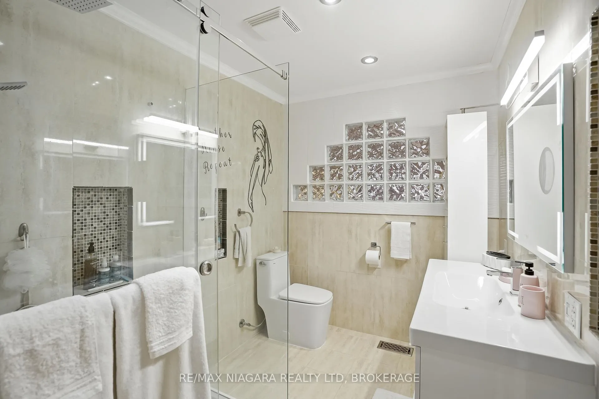 Photo 27 of 227 Riverview Boulevard, St. Catharines, Glendale/Glenridge — HOMEH