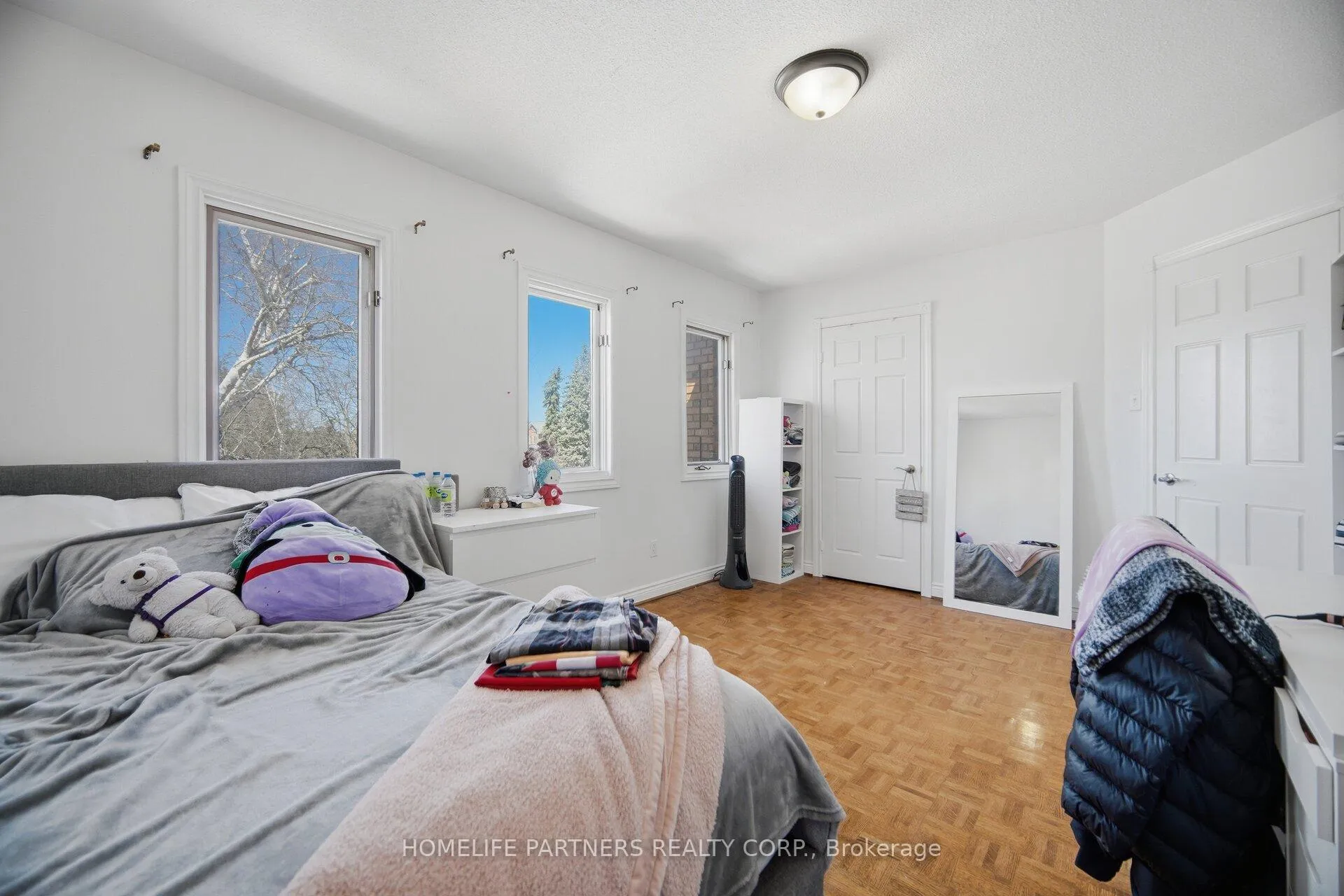 Photo 42 of 27 Marconi Avenue, Vaughan, East Woodbridge — HOMEH