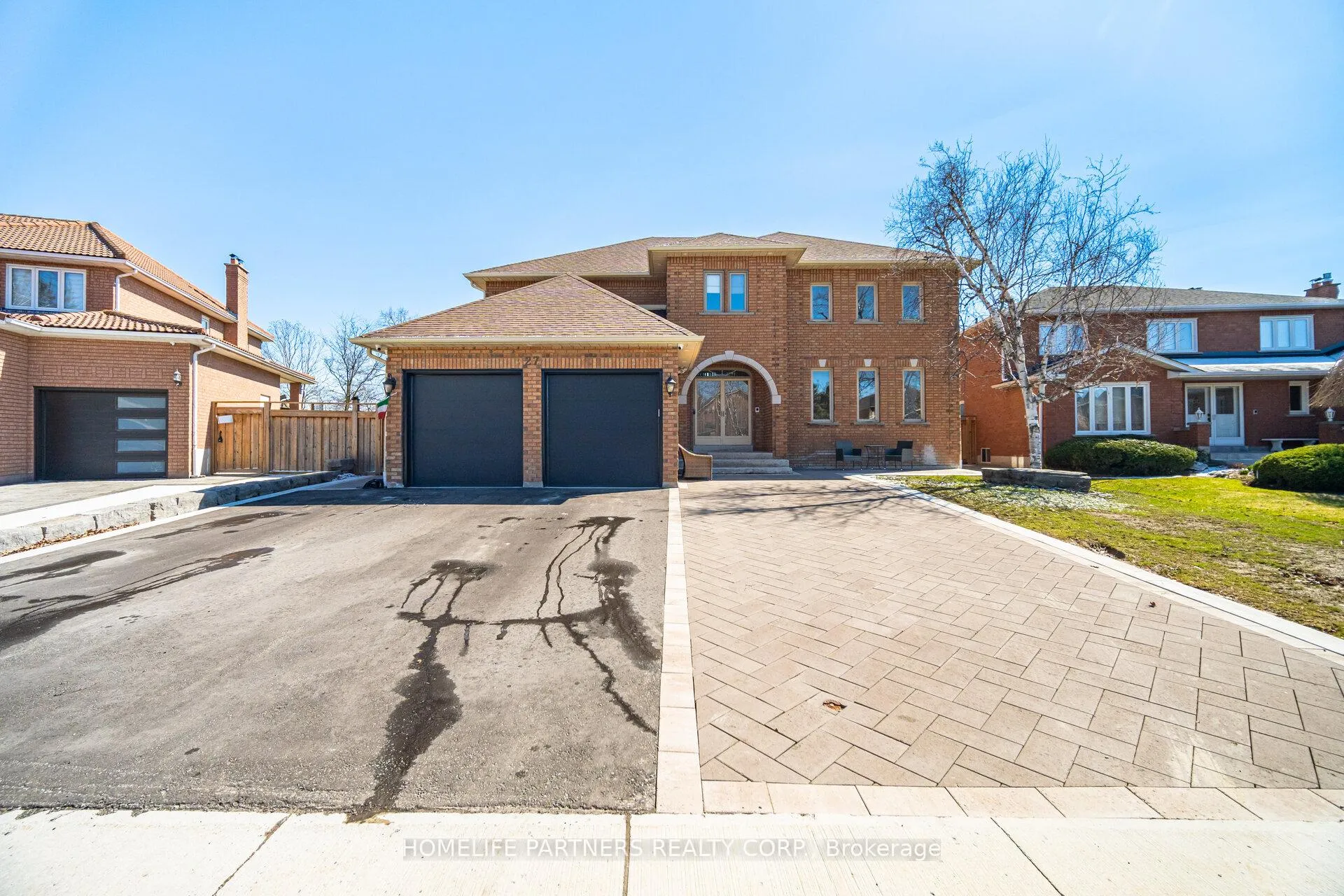 Photo 48 of 27 Marconi Avenue, Vaughan, East Woodbridge — HOMEH