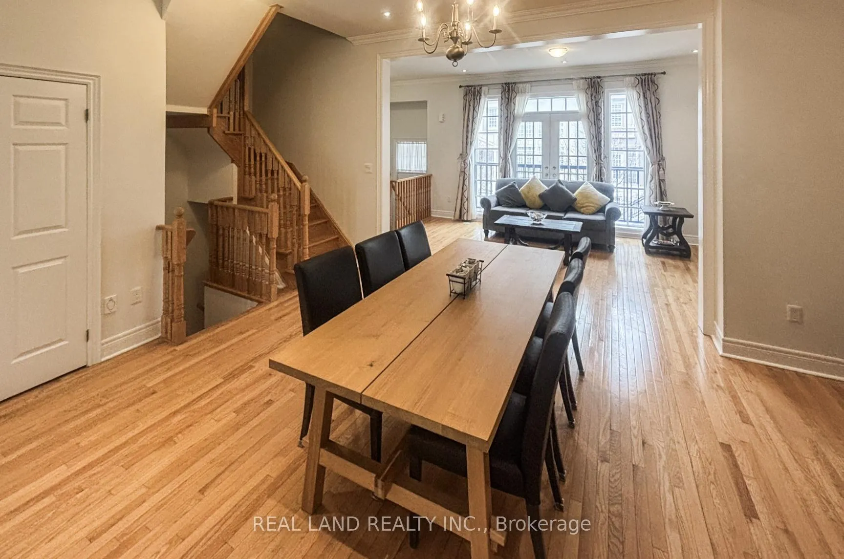 Photo 9 of 41 Lord Durham Road, Markham, Unionville — HOMEH