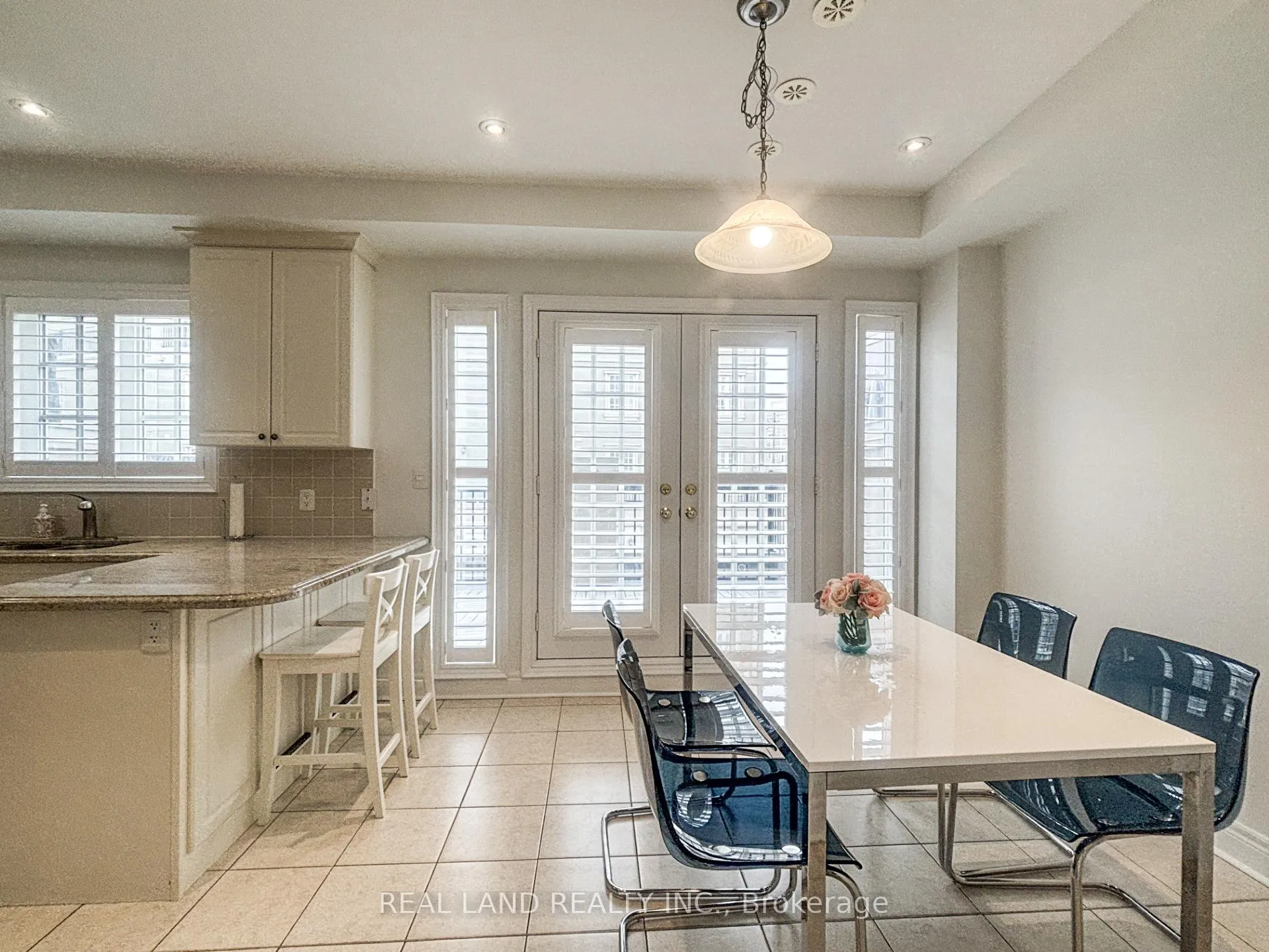 Photo 13 of 41 Lord Durham Road, Markham, Unionville — HOMEH