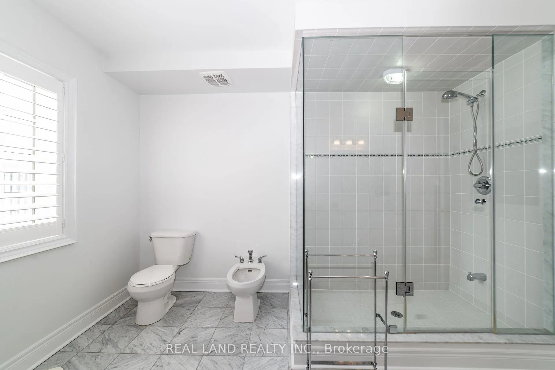 Photo 28 of 41 Lord Durham Road, Markham, Unionville — HOMEH