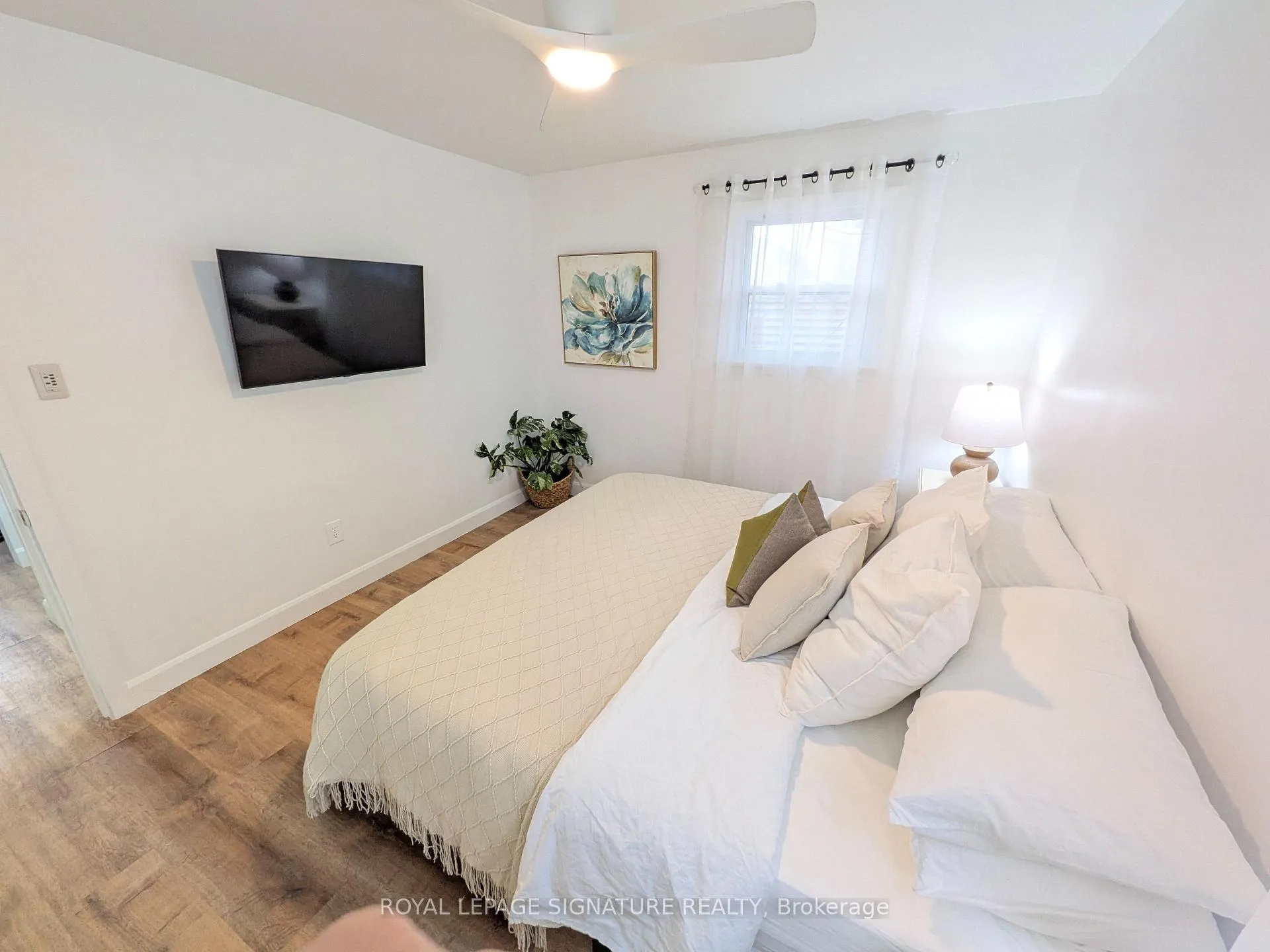 Photo 9 of 524 Burnham Street, Cobourg — HOMEH
