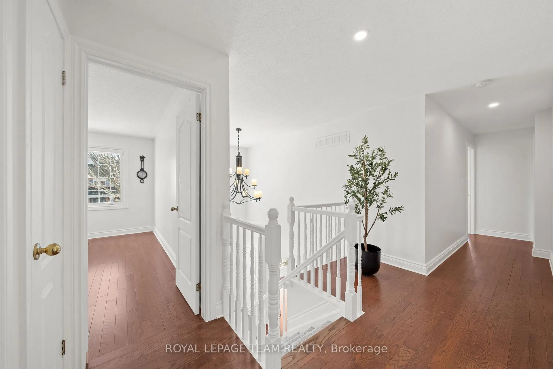 Photo 24 of 30 Crantham Crescent, Ottawa, Stittsville (Central) — HOMEH