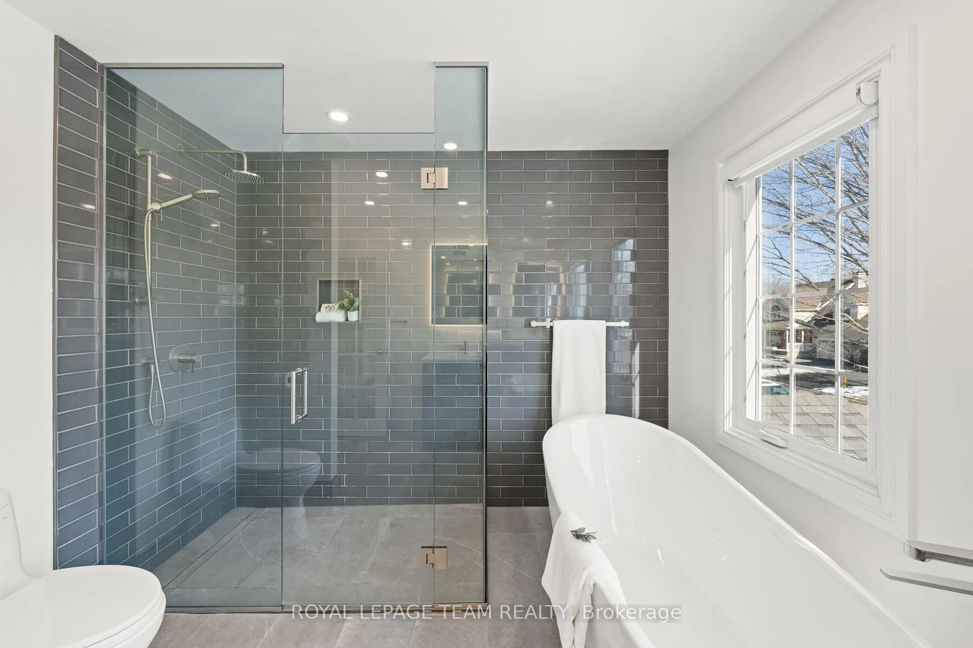 Photo 30 of 30 Crantham Crescent, Ottawa, Stittsville (Central) — HOMEH