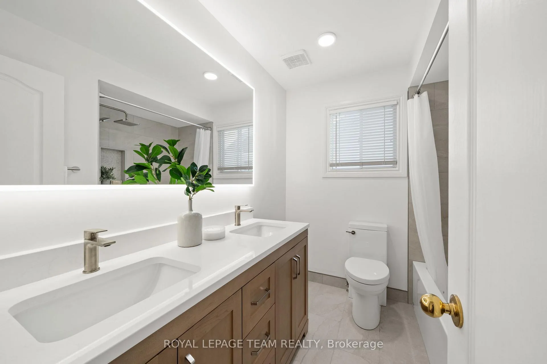 Photo 36 of 30 Crantham Crescent, Ottawa, Stittsville (Central) — HOMEH