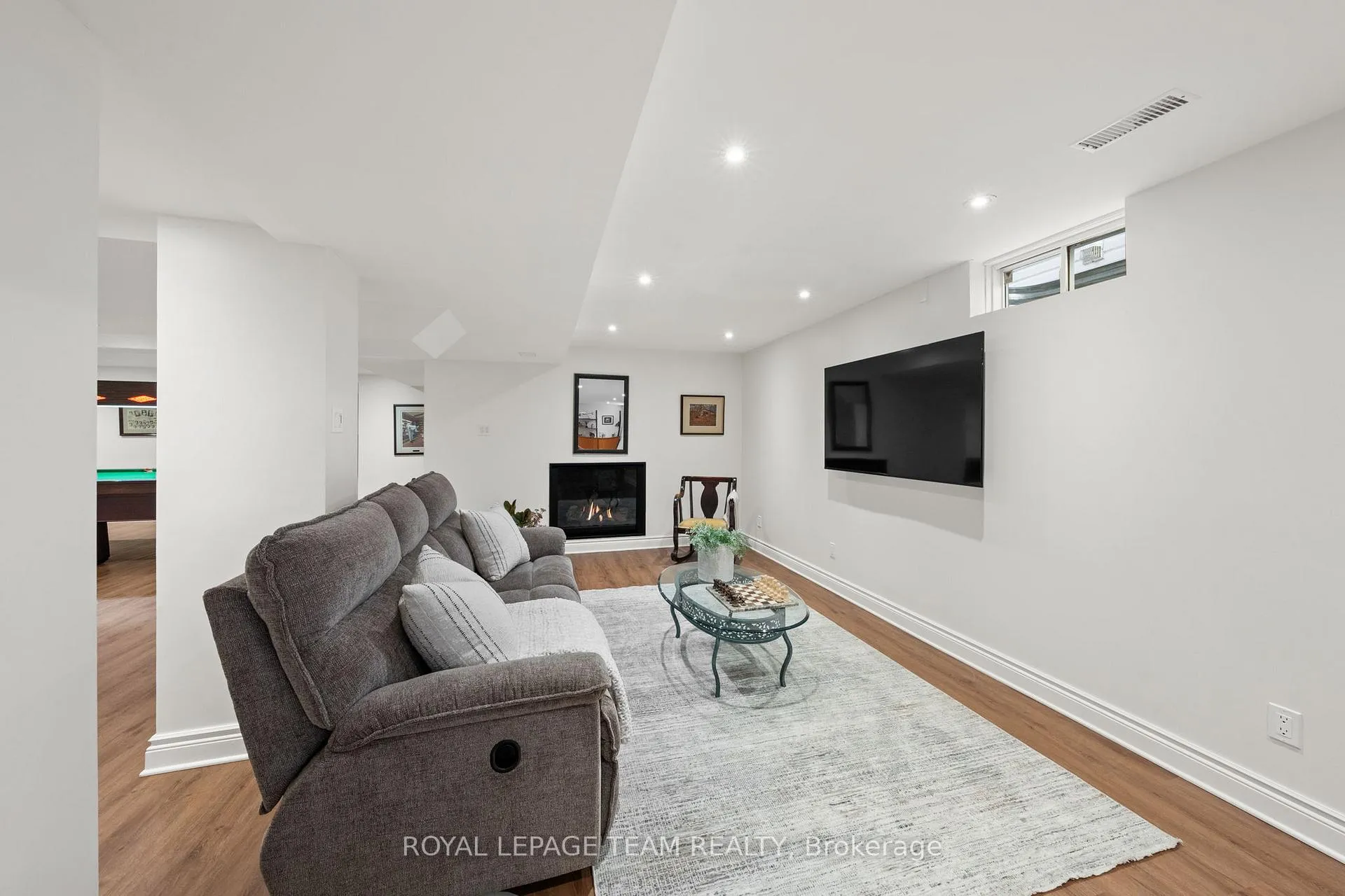 Photo 38 of 30 Crantham Crescent, Ottawa, Stittsville (Central) — HOMEH