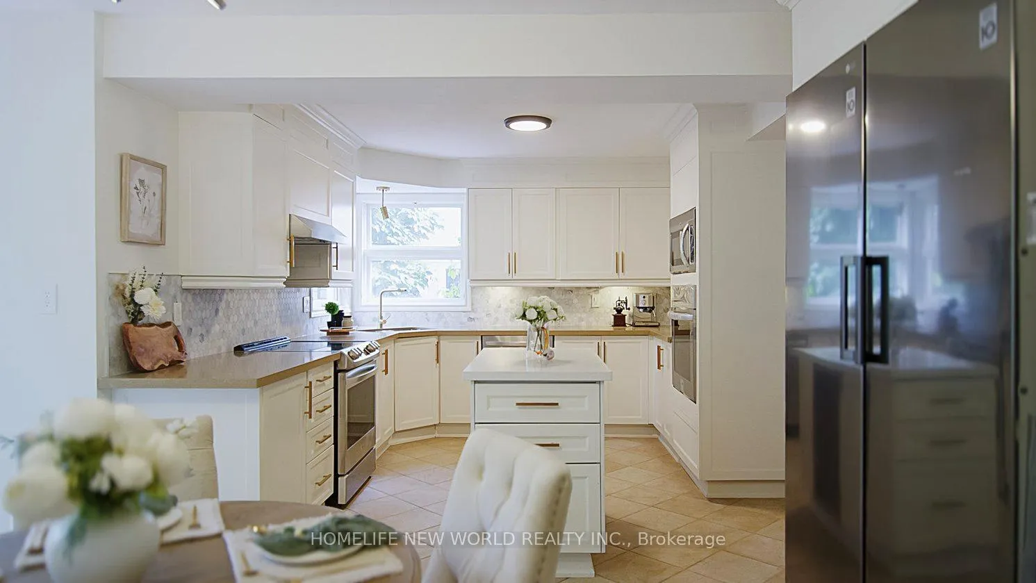 Photo 5 of 35 Chipperfield Crescent, Whitby, Pringle Creek — HOMEH