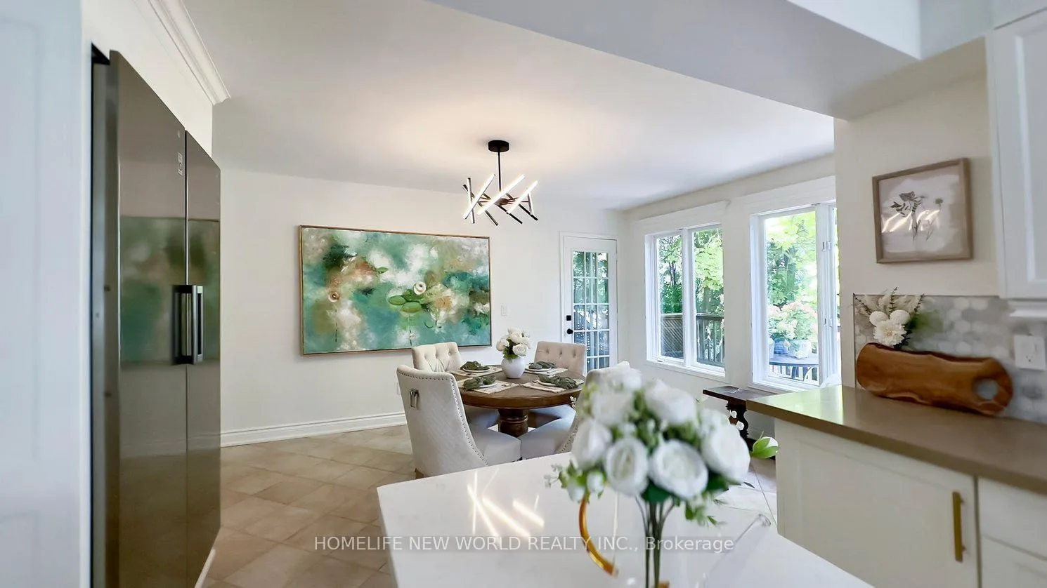 Photo 9 of 35 Chipperfield Crescent, Whitby, Pringle Creek — HOMEH