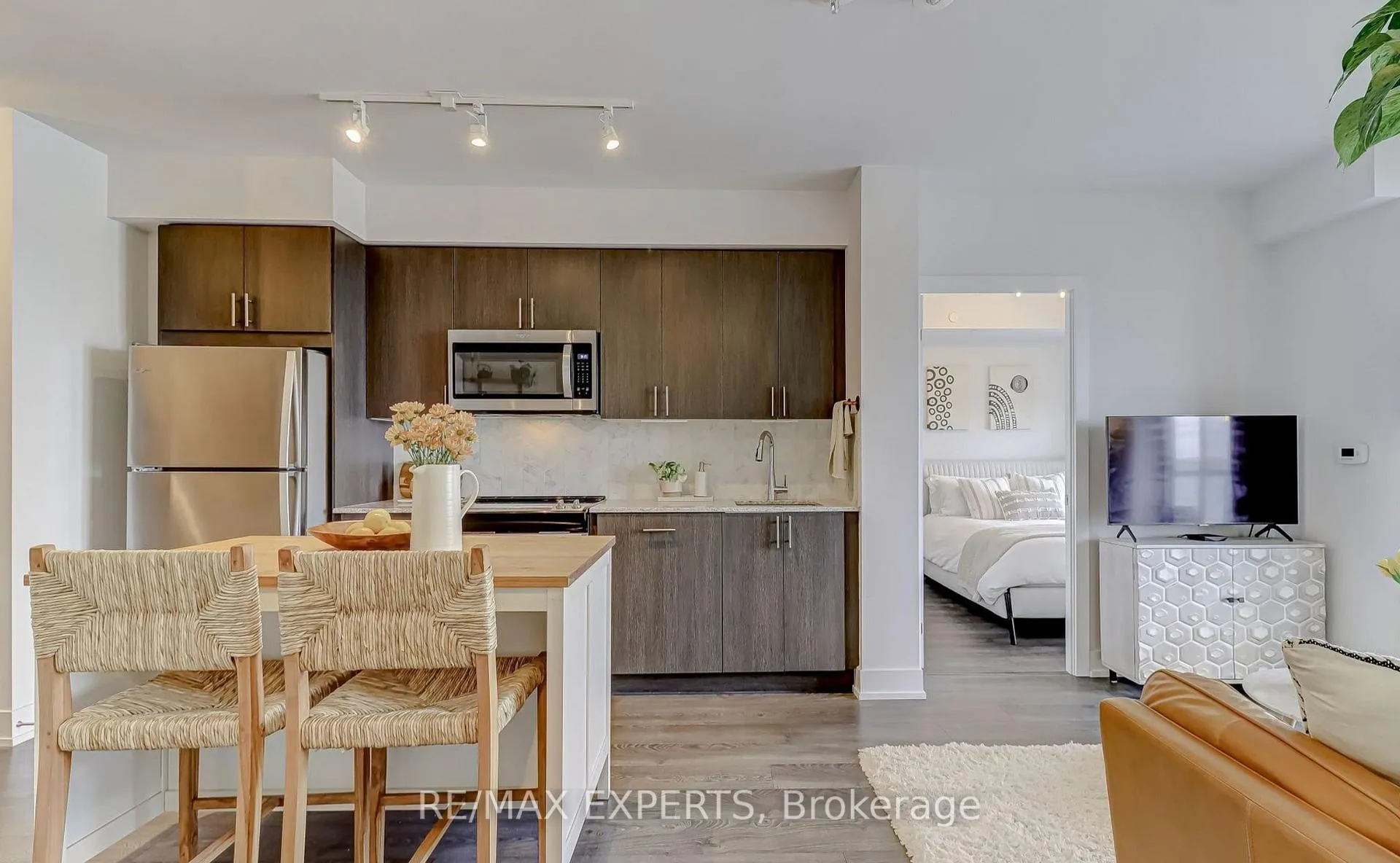 Photo 1 of Unit 418, 2550 Simcoe Street N, Oshawa, Windfields — HOMEH